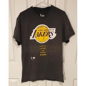 Los Angeles Lakers World Languages Nba Courtside T-Shirt Grey  Medium